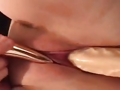 Clit twitches after her pussy is pounded with dildo and vibe